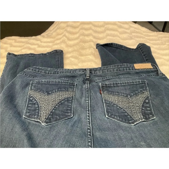 Levi’s Women’s Bold Curve Boot Cut Jeans Size 20W/36 - Picture 8 of 13